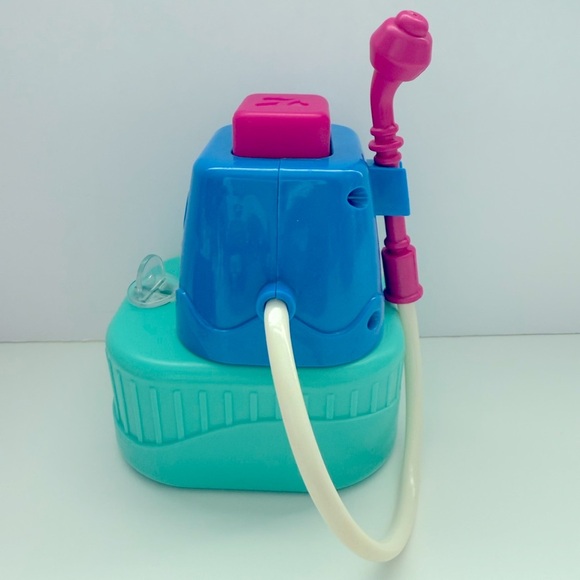 Crayola Grooming Truck and Pet Mobile Spa with Accessories Lot - Picture 10 of 10